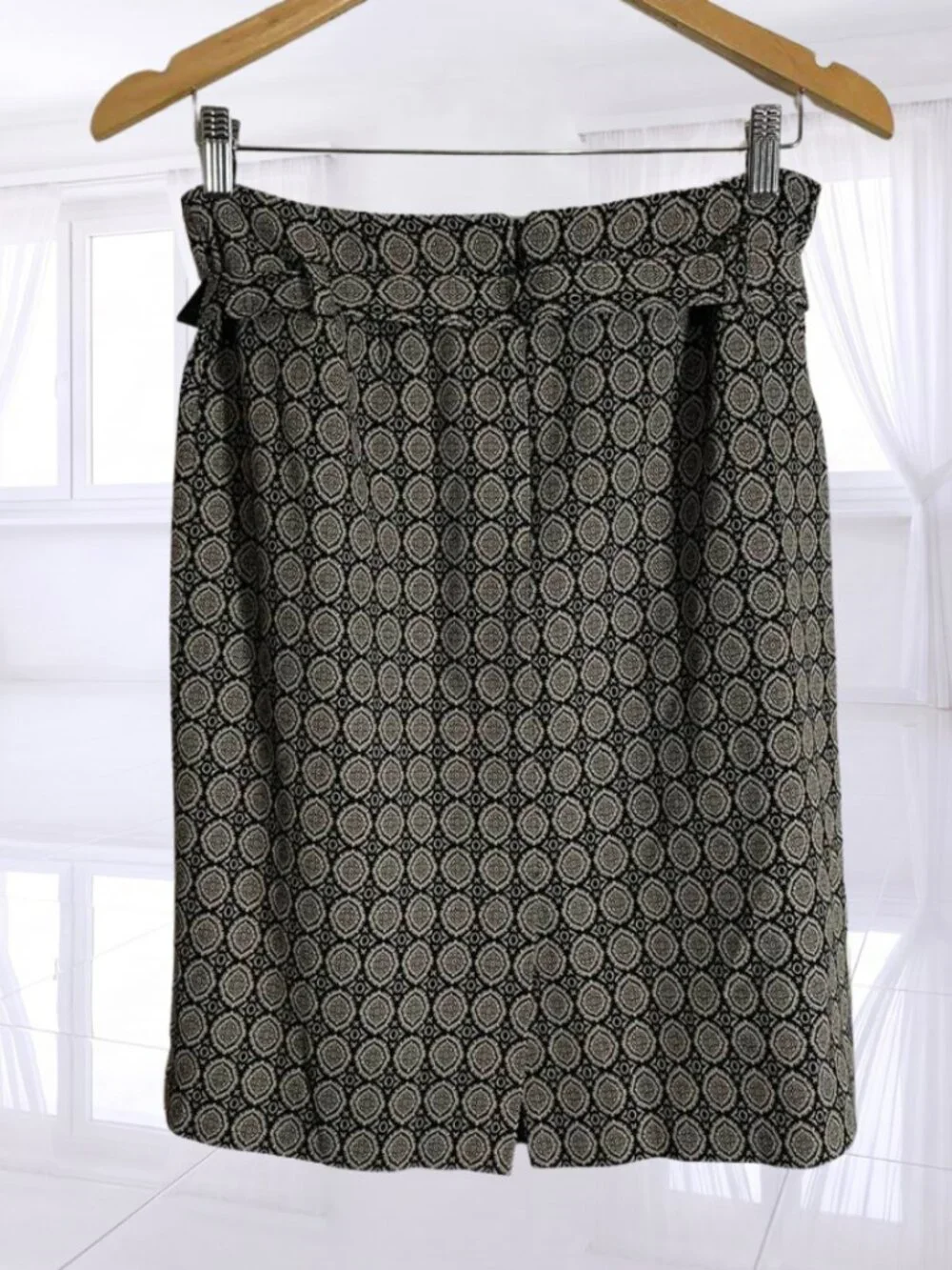 Ann Taylor Loft Belted Geometric Print Knee Length Pencil Skirt Size 8